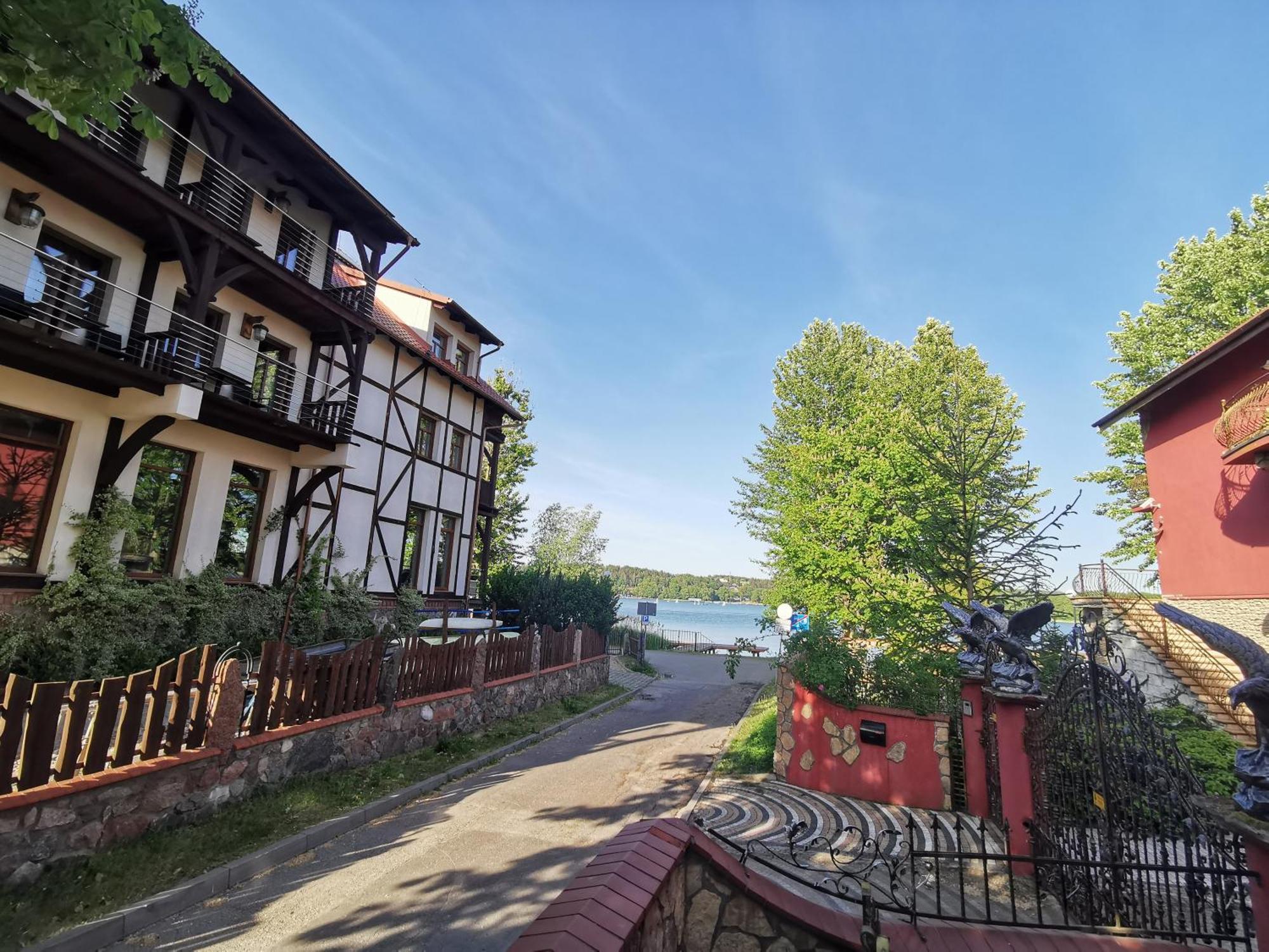 Apartamenty Jeziorna 8 Z Widokiem Na Czos Мронгово Экстерьер фото